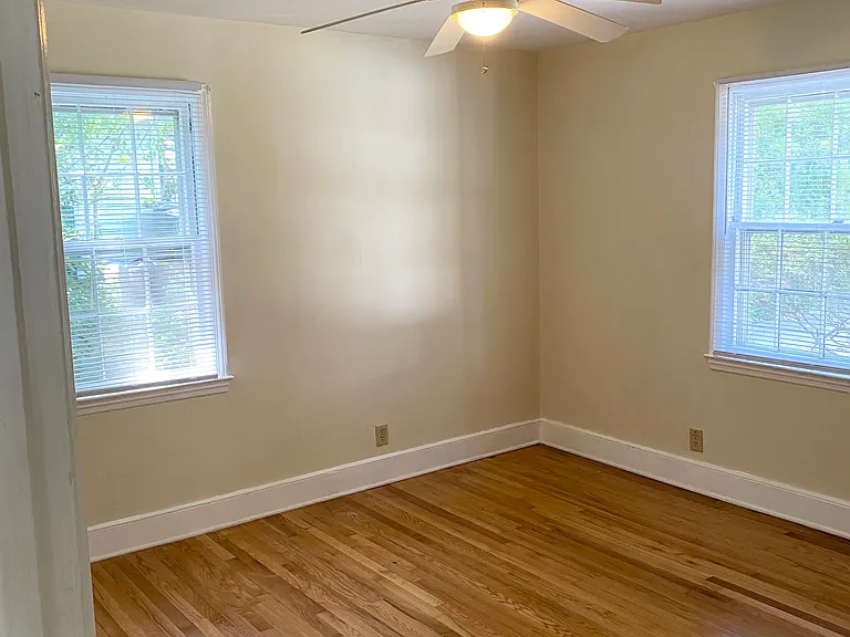 1611 Wright Ave — Photo 12
