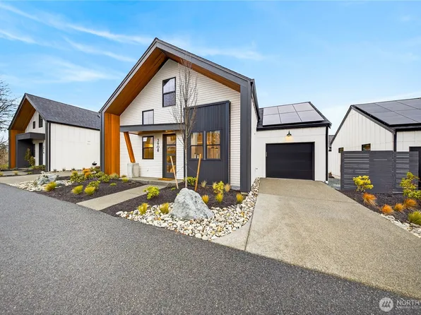 3908 Crosswinds Court, Anacortes, WA 98221