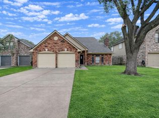 16830 Scenic Gardens Dr, Spring, TX 77379