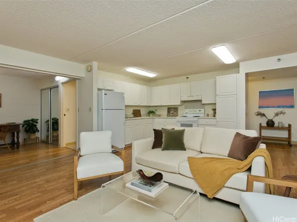 1074 Lunalilo St APT 206, Honolulu, HI 96822