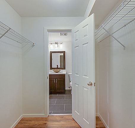 4th image of 12000 15th Ave NE APT 206