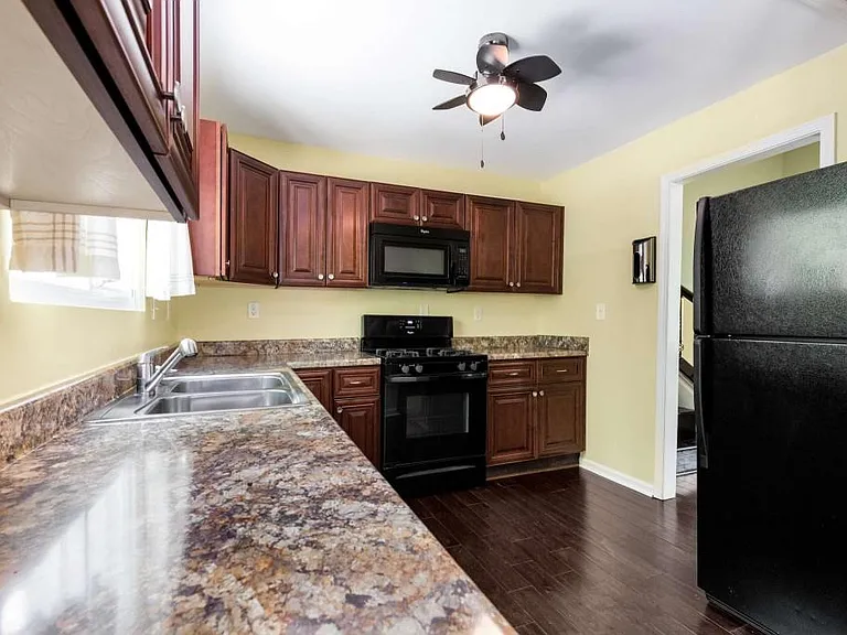 1741 Branch View Dr — Photo 14