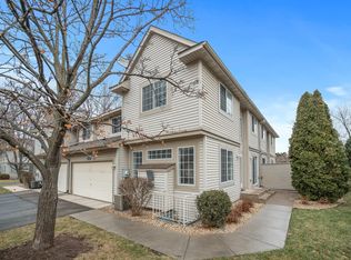 1042 Lovell Ave W, Saint Paul, MN 55113