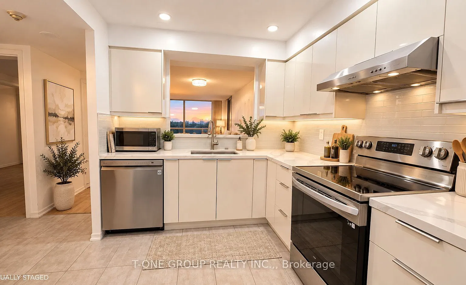 3 bed, $2,650 — Photo 2