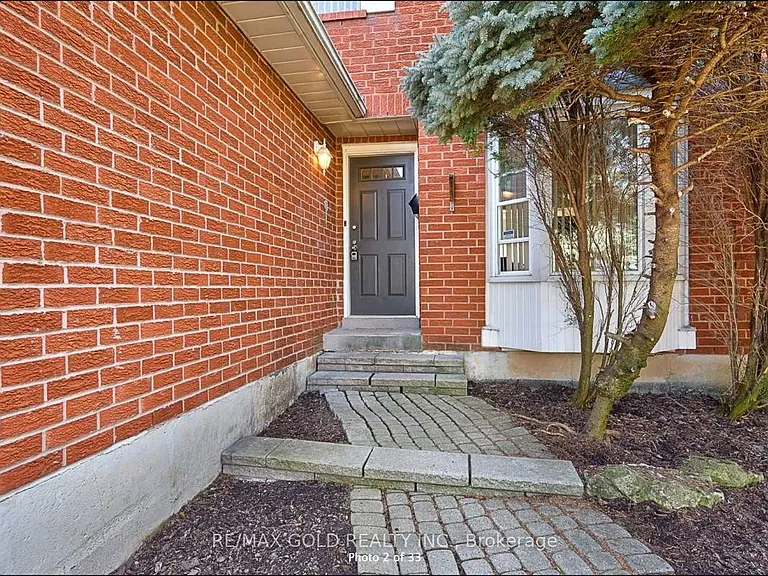 2586 Hammond Rd — Photo 4