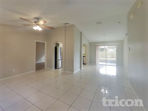 3rd image of 13235 Prestwick Dr