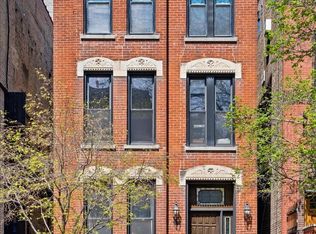 158 W Burton Pl FRONT 1, Chicago, IL 60610