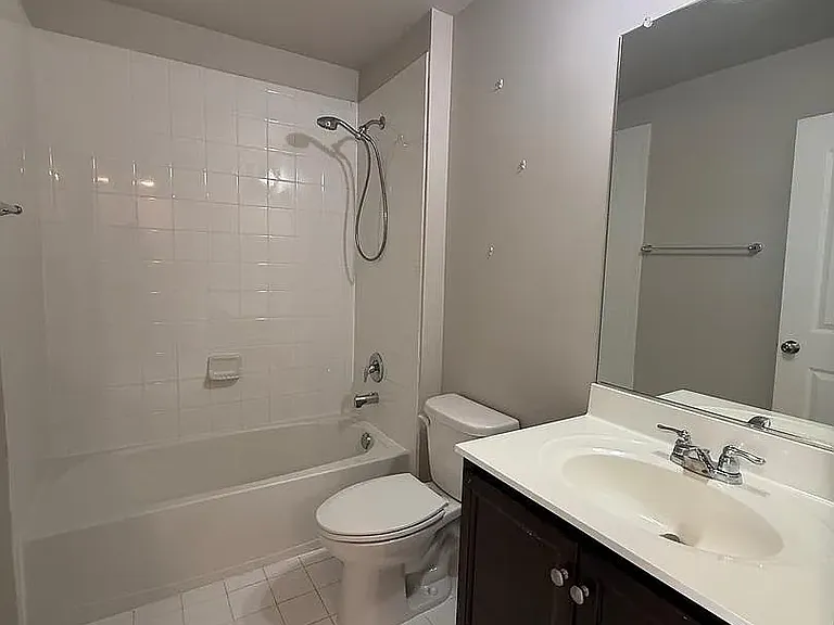 96 Vespucci Ln — Photo 2