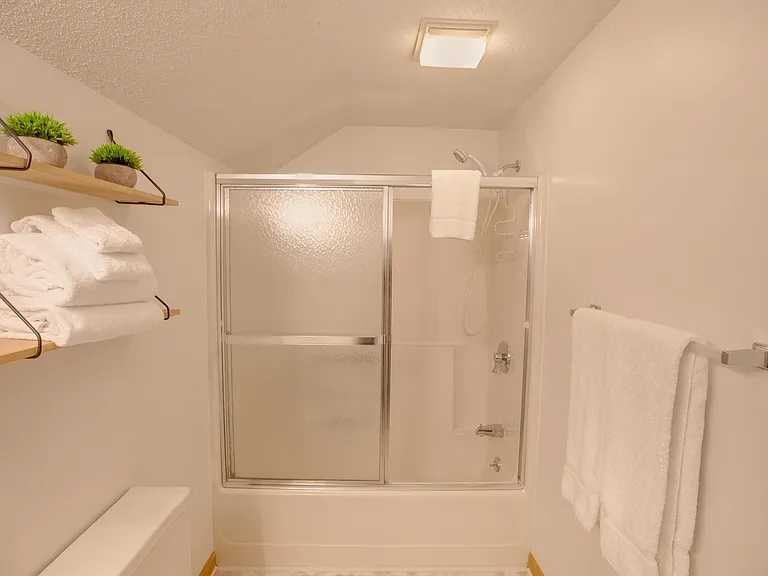 18 Ridge Dr #C-34 — Photo 13