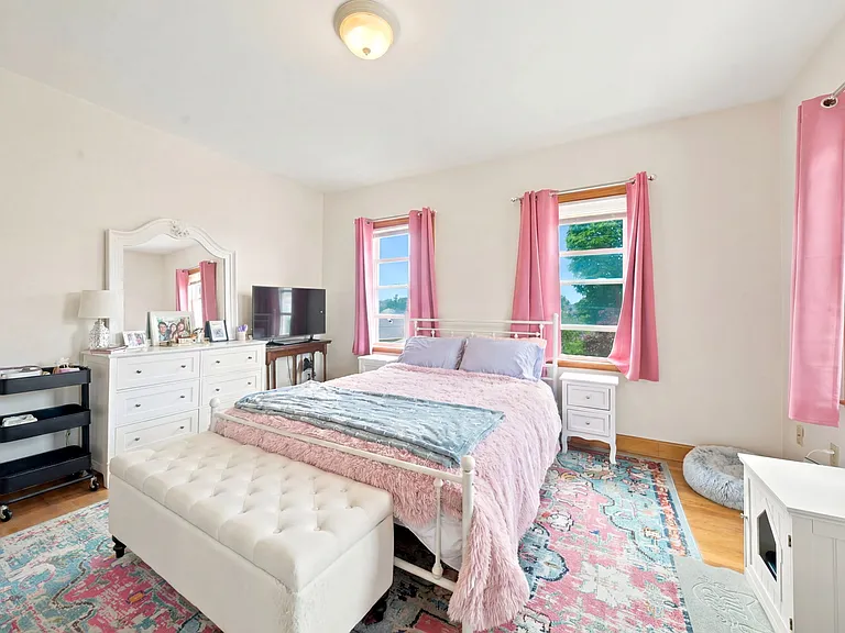10 Cliff St #3 — Photo 6