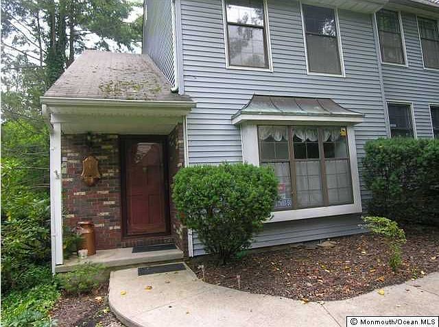 1st image of 13 Barnes Ln
