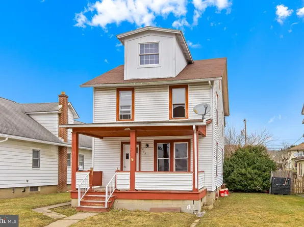 723 S Wayne St, Lewistown, PA 17044