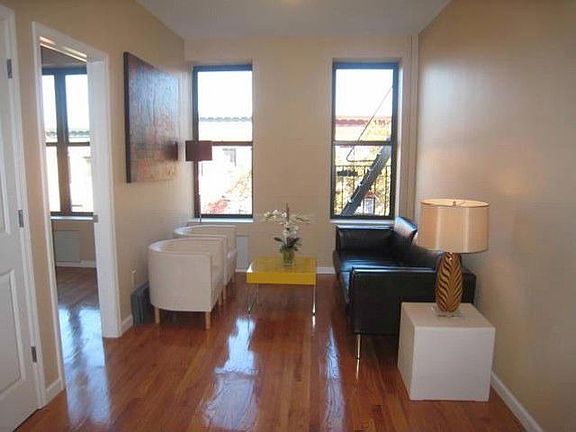 5th image of 546 55th St APT 14