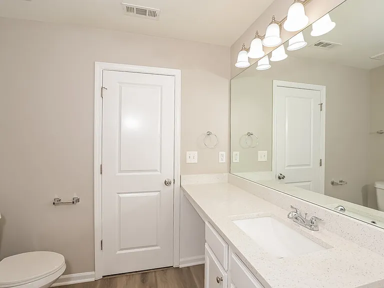643 Nonsuch Way — Photo 12