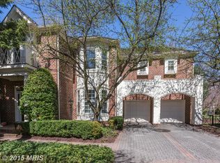 9123 Town Gate Ln, Bethesda, MD 20817