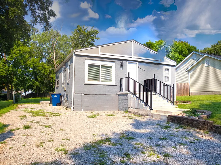 3494 Ludlow Ave — Photo 4