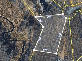 108 Arbutus Ct, Milford, PA 18337