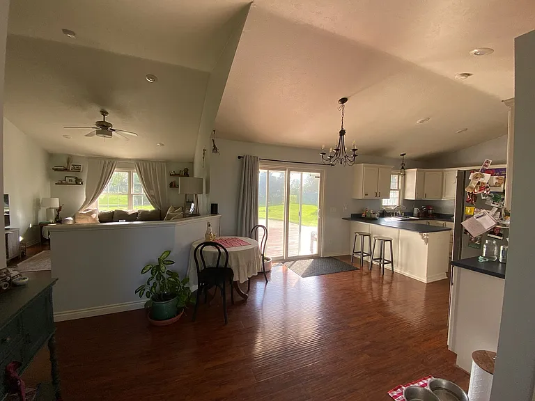 27799 Birmingham Ct — Photo 6