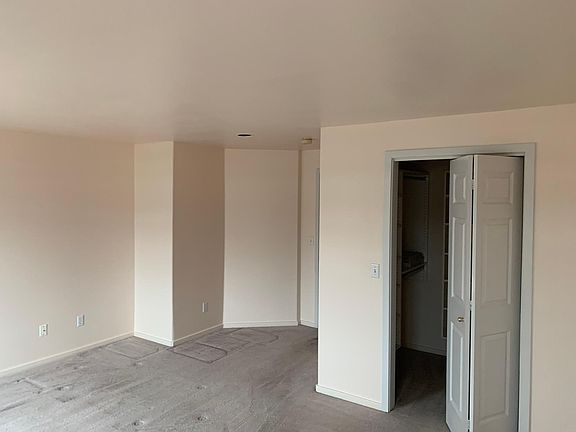 2nd image of 6101 57th Ave NE