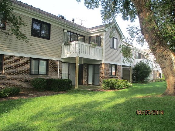 2nd image of 381 Pinetree Ln Unit C2
