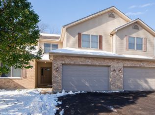 1455 Ridge Dr, Sycamore, IL 60178