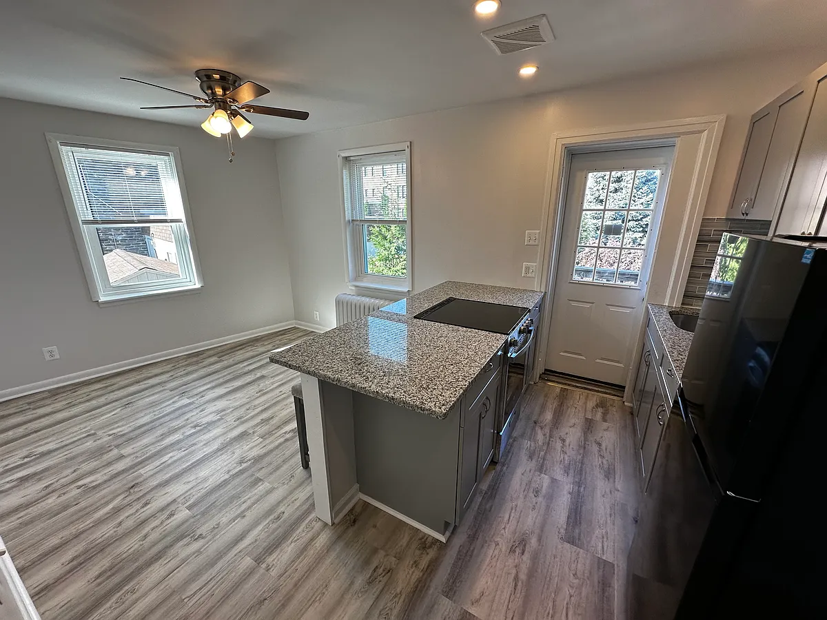 Building Photo - 20-24 Brookline Blvd #7