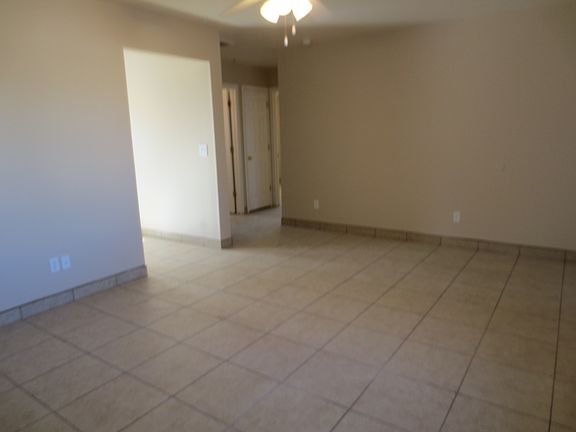 5th image of 7541 N 21st Ave APT 1