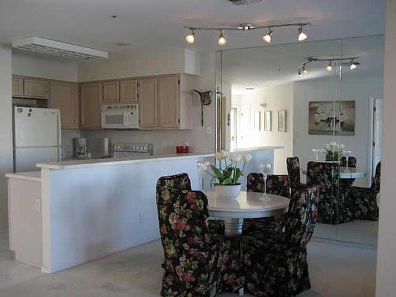 4th image of 10080 E MOUNTAINVIEW LAKE Drive #141