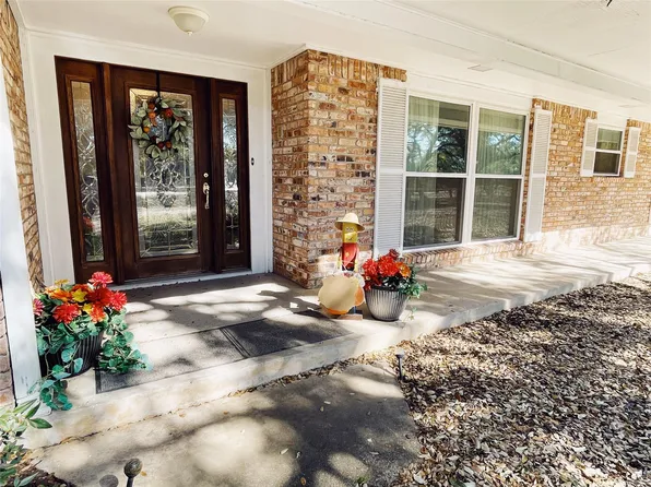 700 Shanklin Rd, Belton, TX 76513