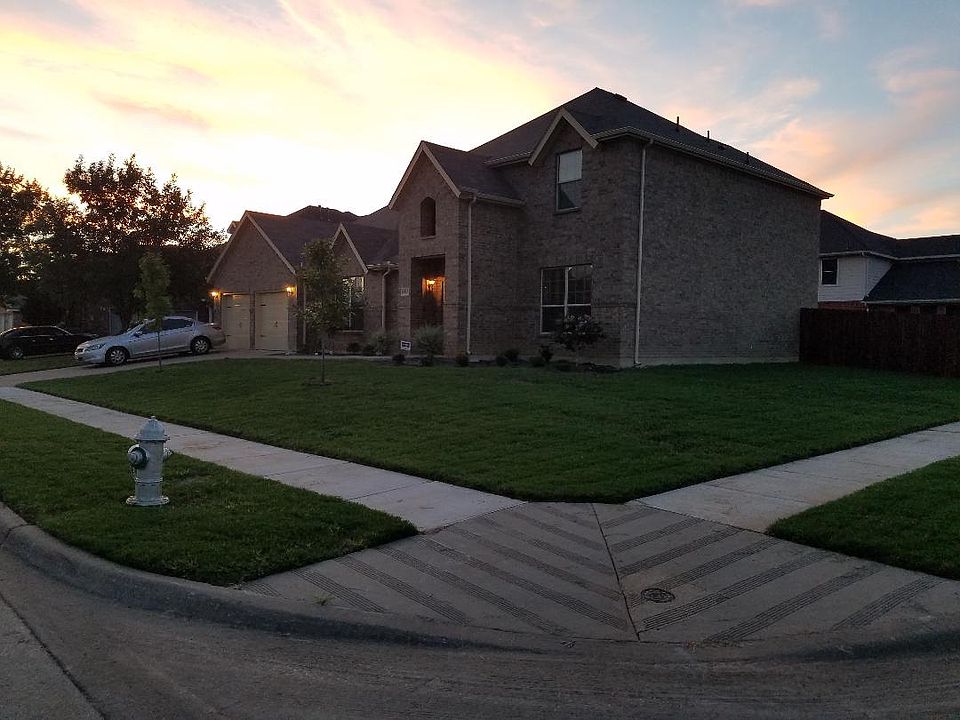 1st image of 1213 Rosemont Dr