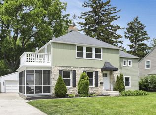 2615 Northwest Blvd, Columbus, OH 43221