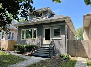 827 Hannah Ave, Forest Park, IL 60130