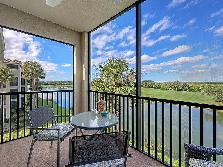 7121 River Hammock Dr #302 — Photo 16