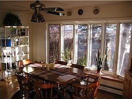 2nd image of 1059 Alta Vista Dr