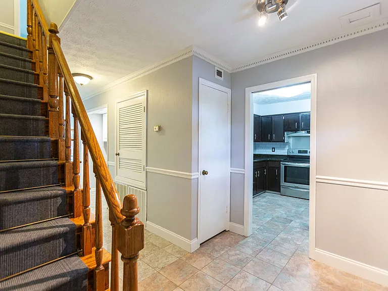 2446 Lehaven Dr — Photo 40