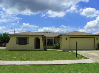 6838 Hills Dr, New Port Richey, FL 34653