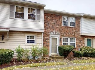 7509 Kingsgate Way #7509, West Chester, OH 45069