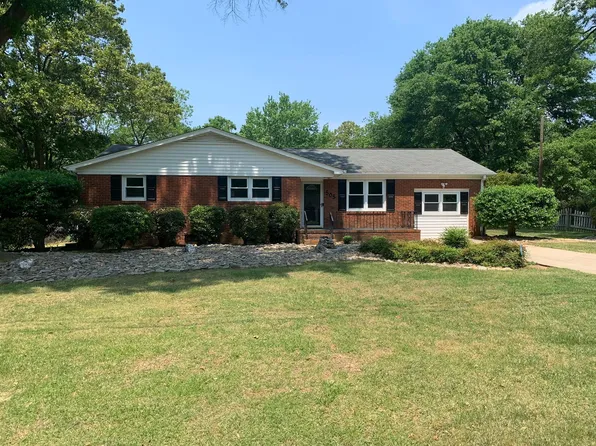 505 Mapleton Dr, Greenville, SC 29607