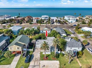 15656 1st St E, Redington Beach, FL 33708