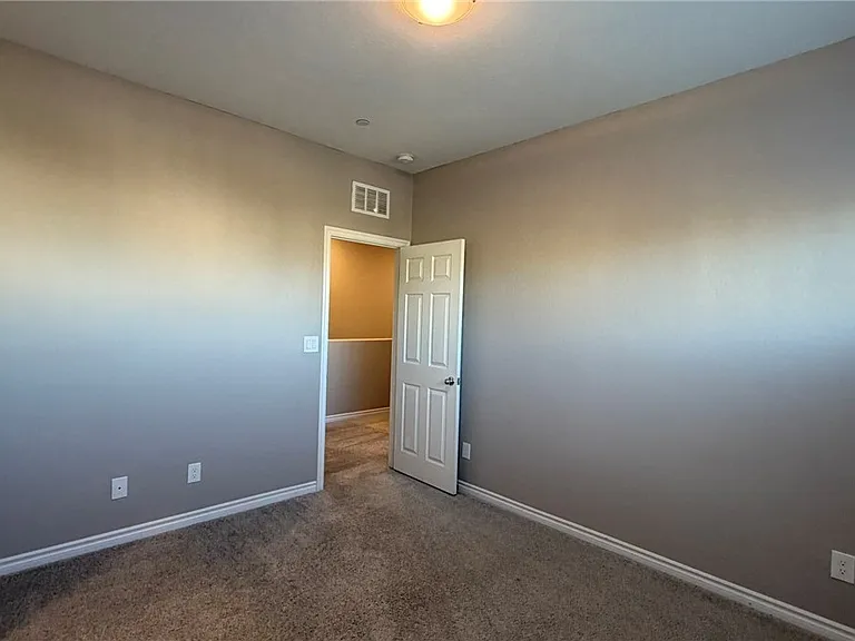 6943 Denio Island St — Photo 25