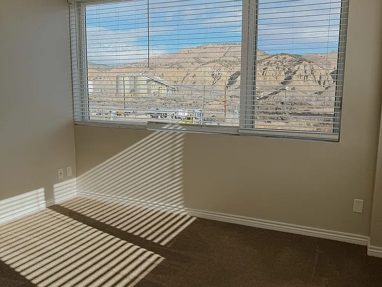 500 Red Table Dr — Photo 11