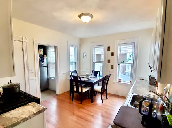 40 Forest St, Roxbury, MA