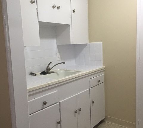 3rd image of 2228 Bellefontaine St APT 7