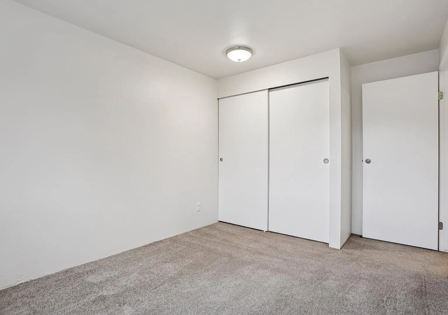 3516 204th Street Sw - Poplar-G104+ — Photo 2