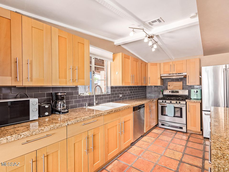 1st image of 1211 N Forgeus Ave