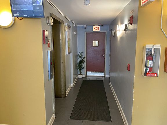 4th image of 7854 S South Shore Dr APT 102