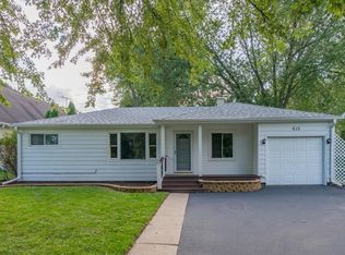 615 S Orchid Path, McHenry, IL 60050
