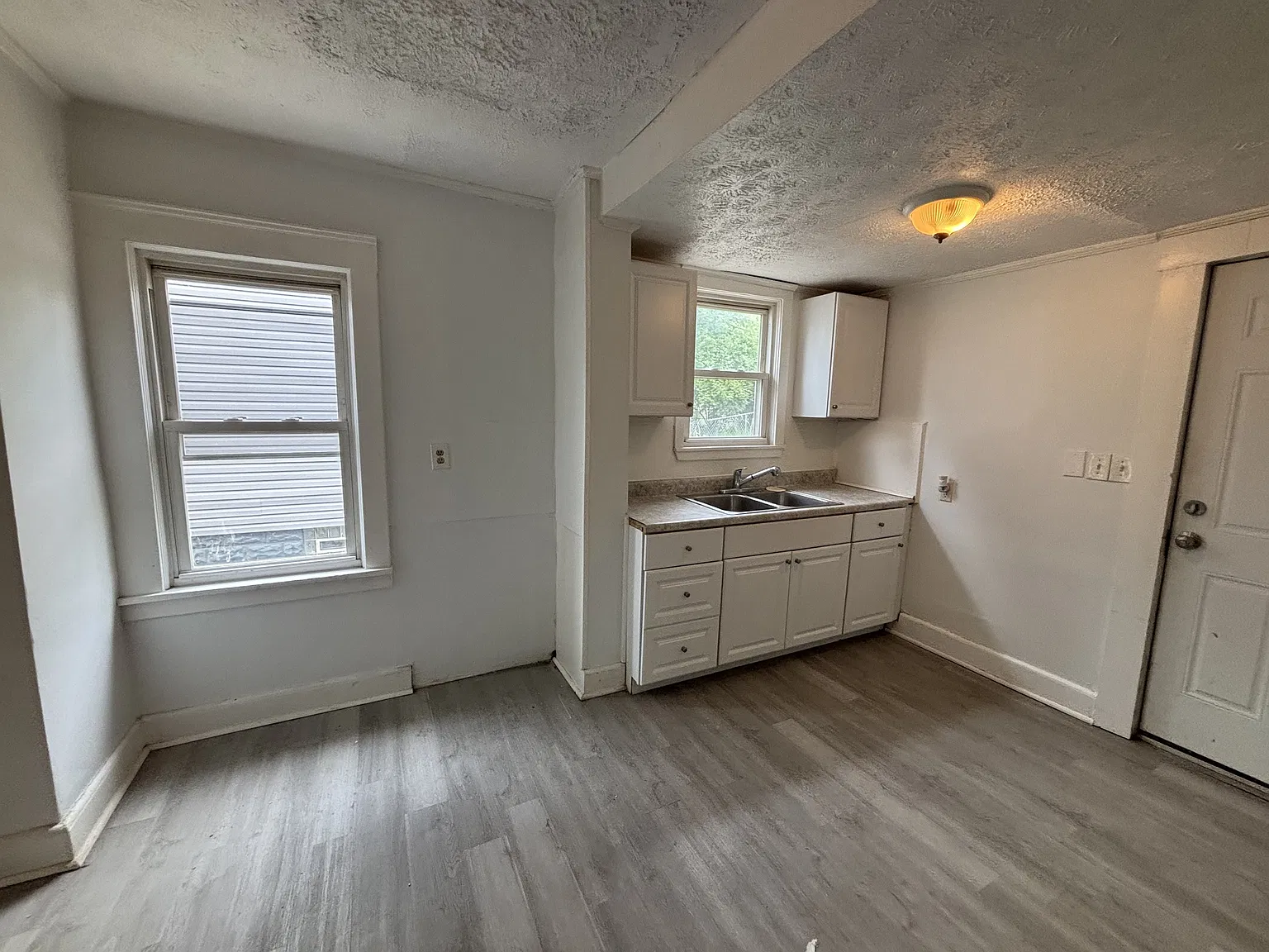 1713 Regal Avenue Northeast - 1 — Photo 3