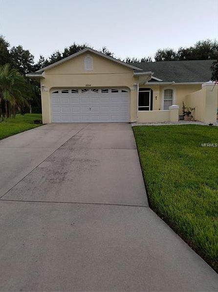 1st image of 8844 Courtyard Ln