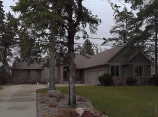 11920 Mississippi Dr N, Champlin, MN 55316